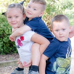 Meet your Posher, Sandy